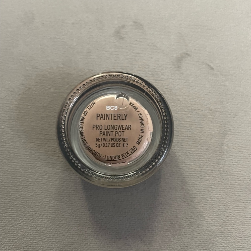 Mac Pro Longwear Paint Pot